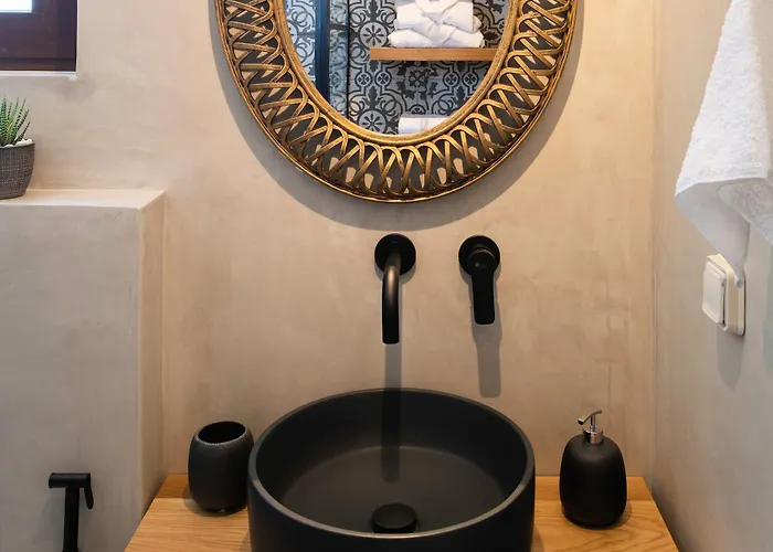 Petalo アパートホテル 4*