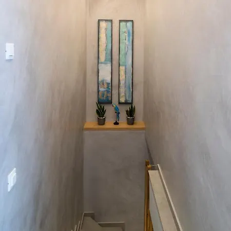 Petalo شقة فندقية 4*