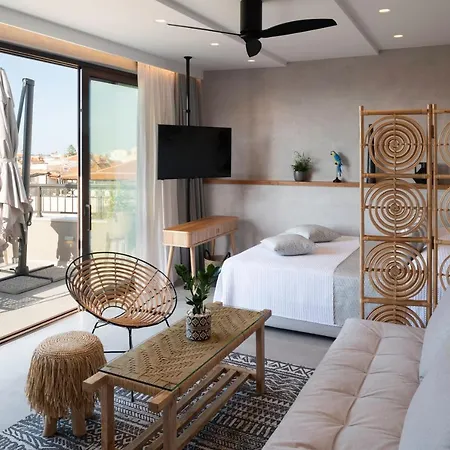 Petalo Ξενοδοχείο με διαμερίσματα 4*